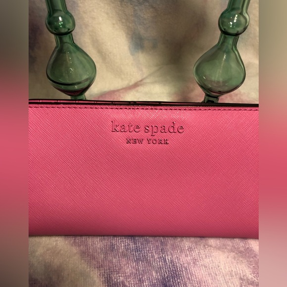 Kate spade pink on pink snap wallet - Picture 10 of 12